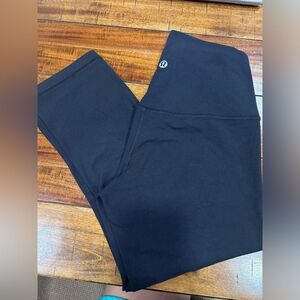 Align Crop 19”